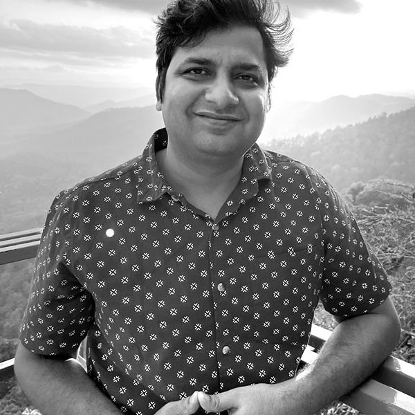 Niranjan Medhekar | निरंजन मेढेकर