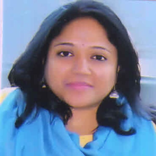 Sonali Navangul | सोनाली नवांगुळ
