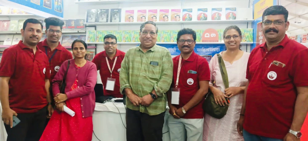 मा. सारंग दर्शने, श्री. प्रकाश जाधव , श्री. अभिजित सुर्वे, श्रीमती सारिका भामे, मा. श्री. भरत मोतीवाले ,श्री. संजय जोशी, मा. तृप्ती देशपांडे, श्री. संभाजी शेडगे